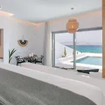 Seanfinity Beachfront