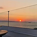 Seanfinity Beachfront Apartment *