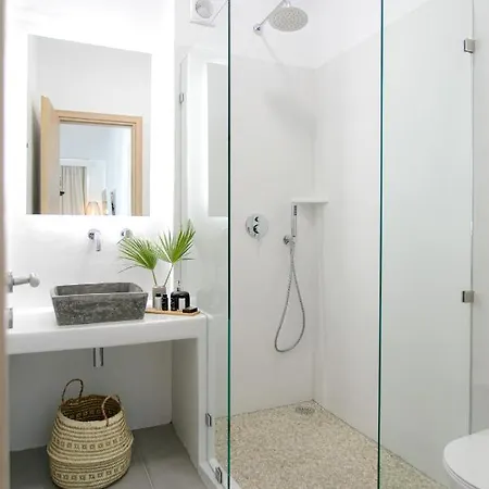 Seanfinity Beachfront Mikri Vigla