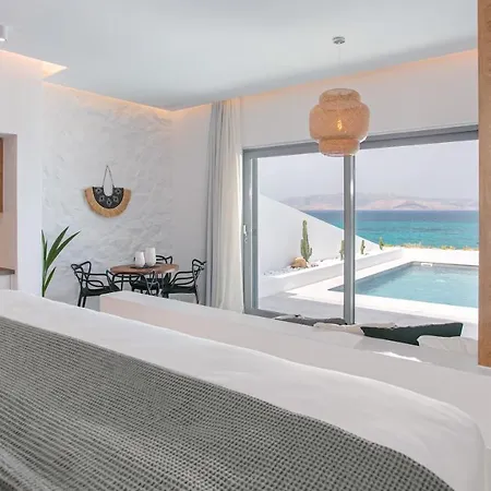 Seanfinity Beachfront