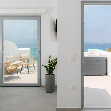 Seanfinity Beachfront *