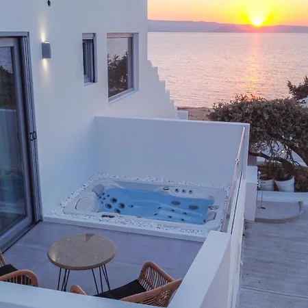 Seanfinity Beachfront